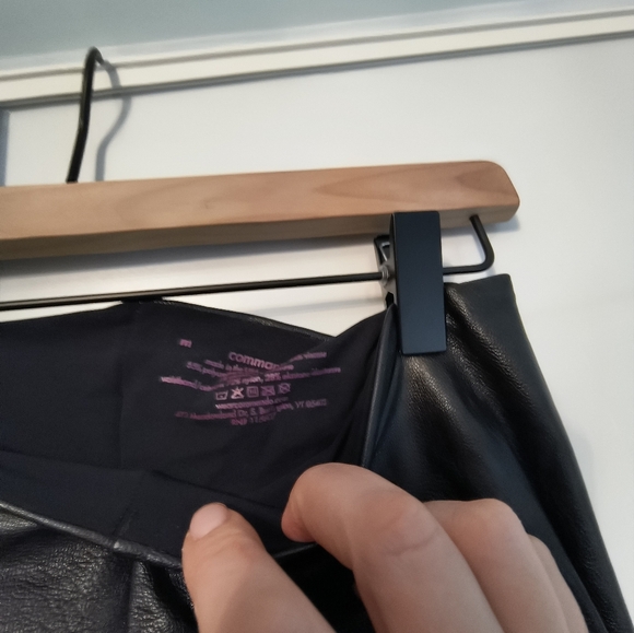 COMMANDO Perfect Control Faux Leather Leggings Medium Black - Picture 9 of 9